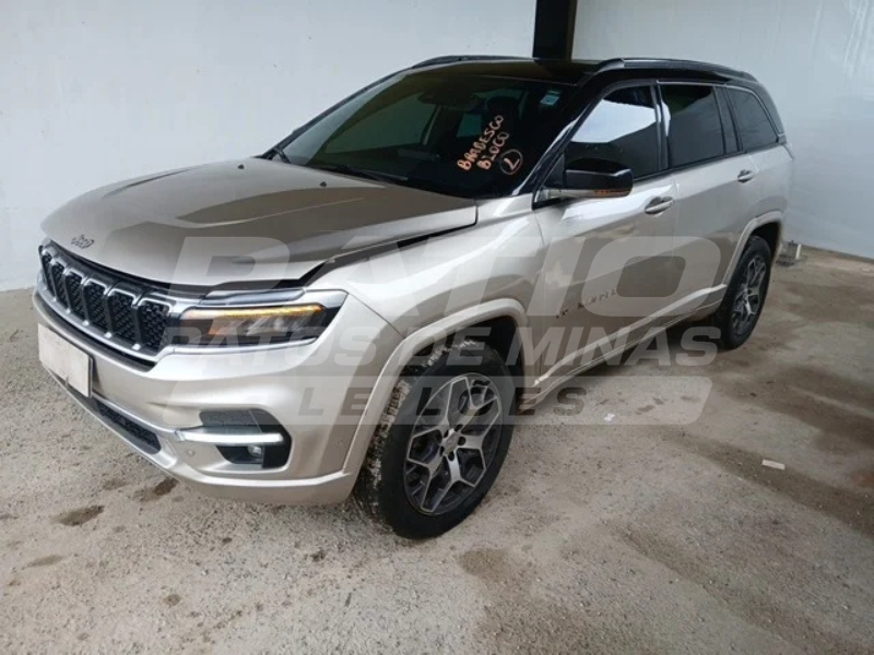 JEEP - COMMANDER OVR TD380 DOURADA 2022/2022 DIESEL
